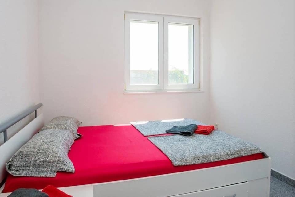 Apartment Vodice - Lovric Exteriör bild